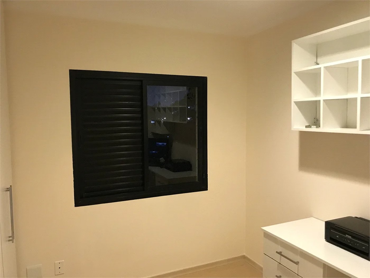 Apartamento à venda com 3 quartos, sendo 1 suíte,  em Fazenda Morumbi, São Paulo, SP
