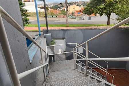 Sobrado à venda com 5 quartos, sendo 2 suítes, em Vila Trujillo, Sorocaba, SP