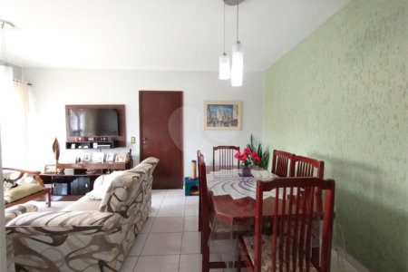 Apartamento à venda com 3 quartos, sendo 1 suíte, em Vila Dom Pedro I, São Paulo, SP