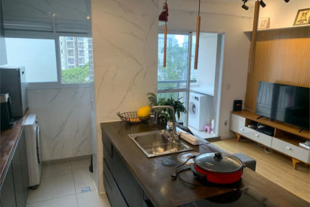 Apartamento à venda com 2 quartos em Parque Reboucas, São Paulo, SP