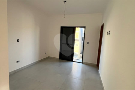 Villagio à venda com 2 suítes em Jardim Santo Antônio, Atibaia, SP
