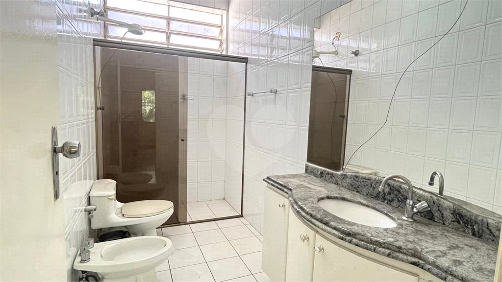 Casa à venda com 3 quartos, sendo 1 suíte, em Brooklin, São Paulo, SP