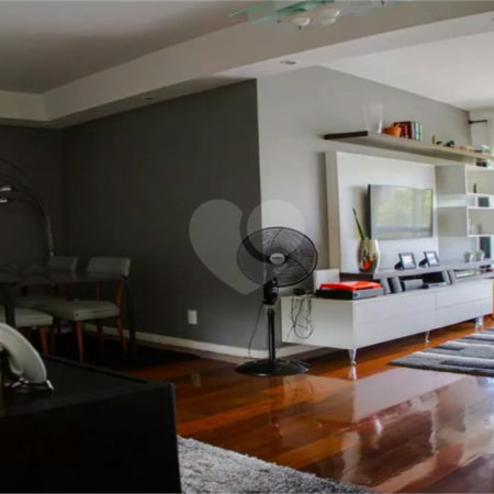Apartamento à venda com 4 quartos, sendo 1 suíte, em Tijuca, Rio de Janeiro, RJ