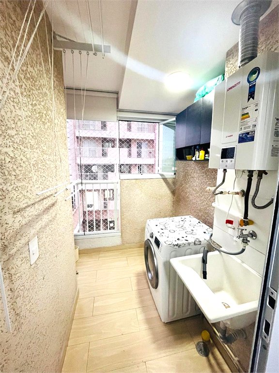 Apartamento à venda com 2 quartos em Sítio da Figueira, São Paulo, SP
