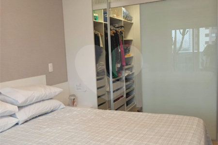 Apartamento à venda com 3 quartos, sendo 1 suíte, em Tatuapé, São Paulo, SP