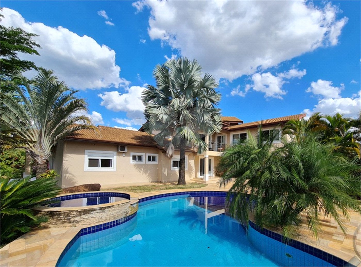 Casa à venda com 5 suítes em Vale das Laranjeiras, Indaiatuba, SP