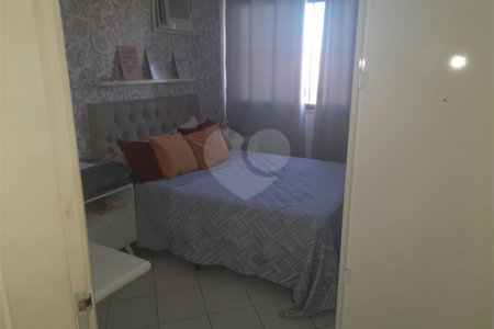 Casa à venda com 2 quartos em Campo Grande, Rio de Janeiro, RJ