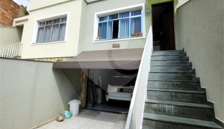 Sobrado à venda com 2 quartos em Vila Nivi, São Paulo, SP