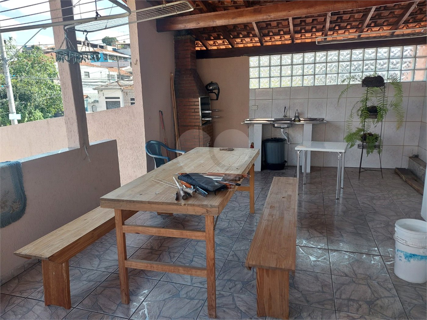Casa à venda com 5 quartos, sendo 1 suíte, em Vila Medeiros, São Paulo, SP