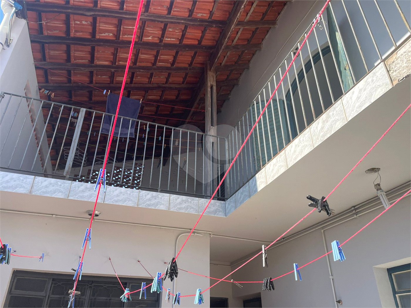 Casa à venda com 4 quartos, sendo 2 suítes,  em Conjunto Habitacional Brás Cubas, Mogi das Cruzes, SP