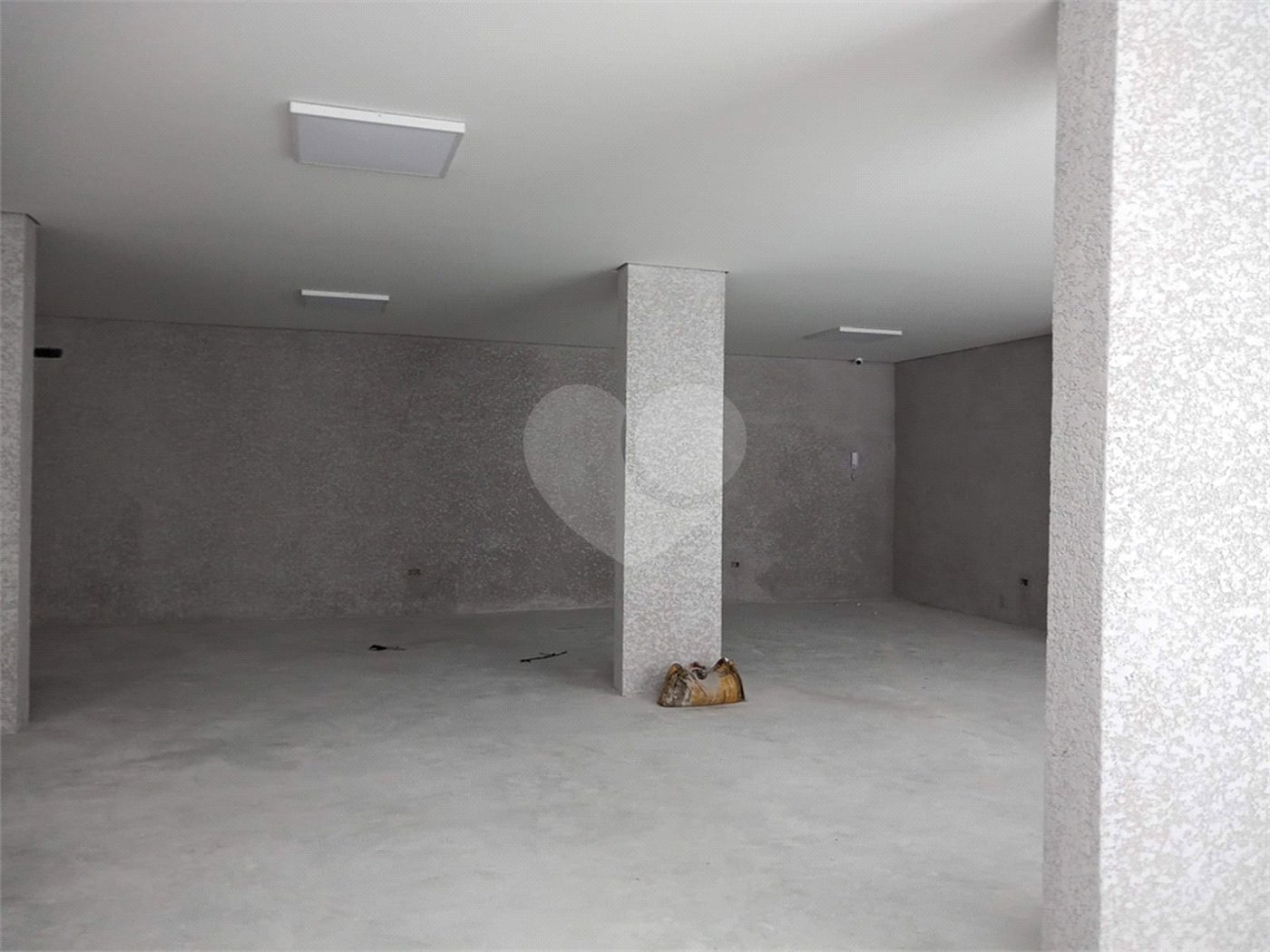 Casa à venda com 2 suítes no condomínio Residencial Napoles, São Paulo - SP