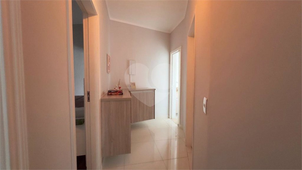 Casa à venda com 3 quartos, sendo 1 suíte,  no condomínio Jardim das Flores, Sorocaba - SP