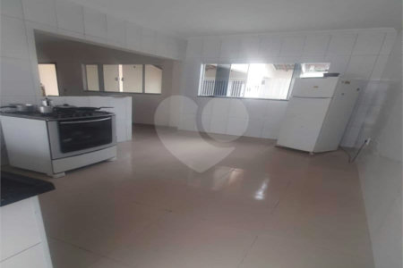 Casa para alugar com 2 quartos, sendo 1 suíte, em Jardim Residencial Veneza, Indaiatuba, SP