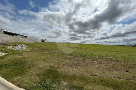 Terreno à venda no condomínio Up Residencial, Votorantim - SP