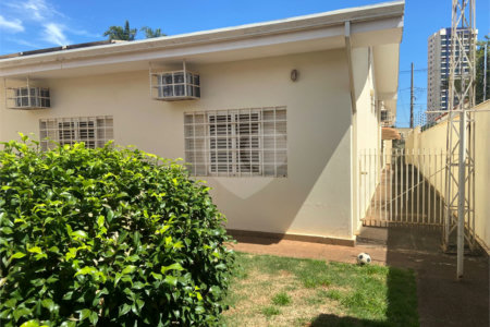 Casa à venda com 3 suítes em Jardim Primavera, Araraquara, SP