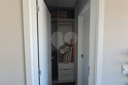 Casa à venda com 3 suítes em Vila Nastri, Itapetininga, SP