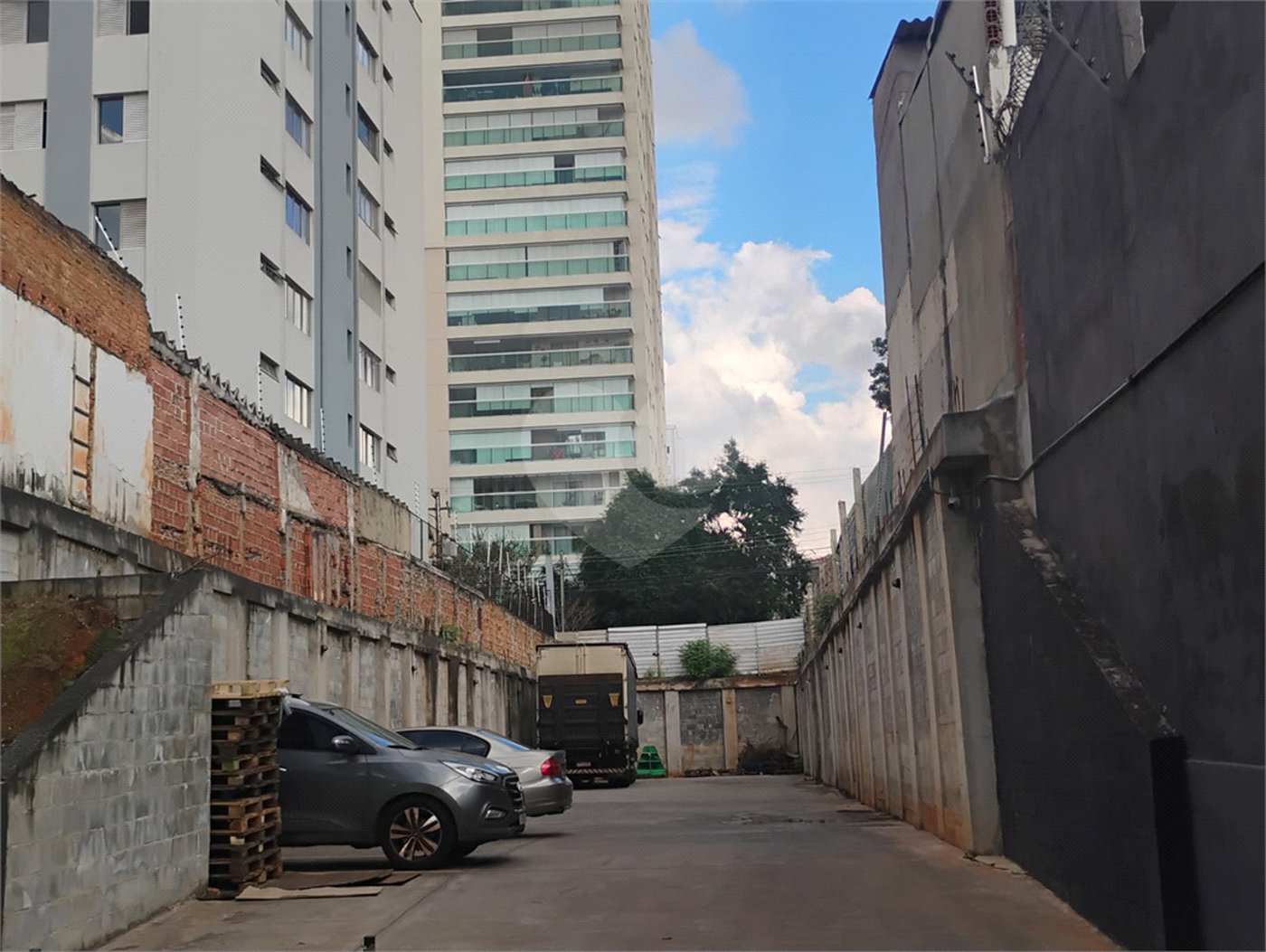 Terreno à venda em Vila Alexandria, São Paulo, SP