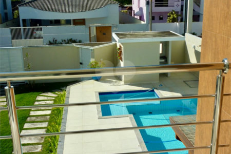 Casa à venda com 3 quartos, sendo 1 suíte, em Outerio da Glória, Porto Seguro, BA