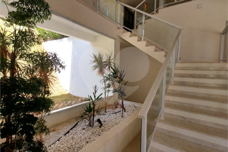 Casa à venda ou para alugar com 4 suítes no condomínio Jardim Primavera, Louveira - SP