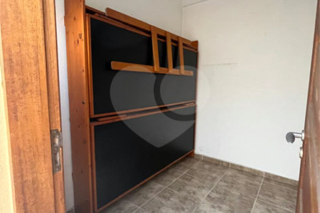 Sobrado à venda com 4 quartos, sendo 1 suíte,  em Vila Cordeiro, São Paulo, SP