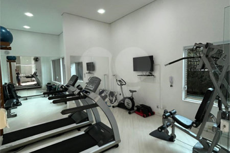 Apartamento à venda com 2 quartos, sendo 1 suíte,  em Vila Romana, São Paulo, SP
