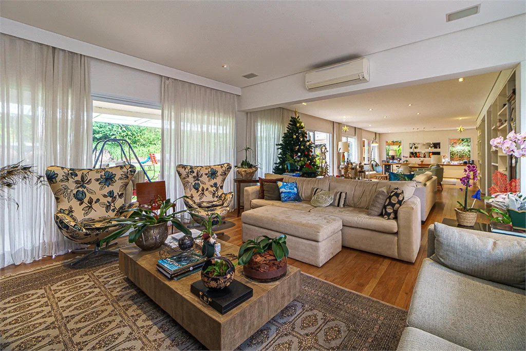 Casa à venda com 5 suítes em Jardim Morumbi, São Paulo, SP