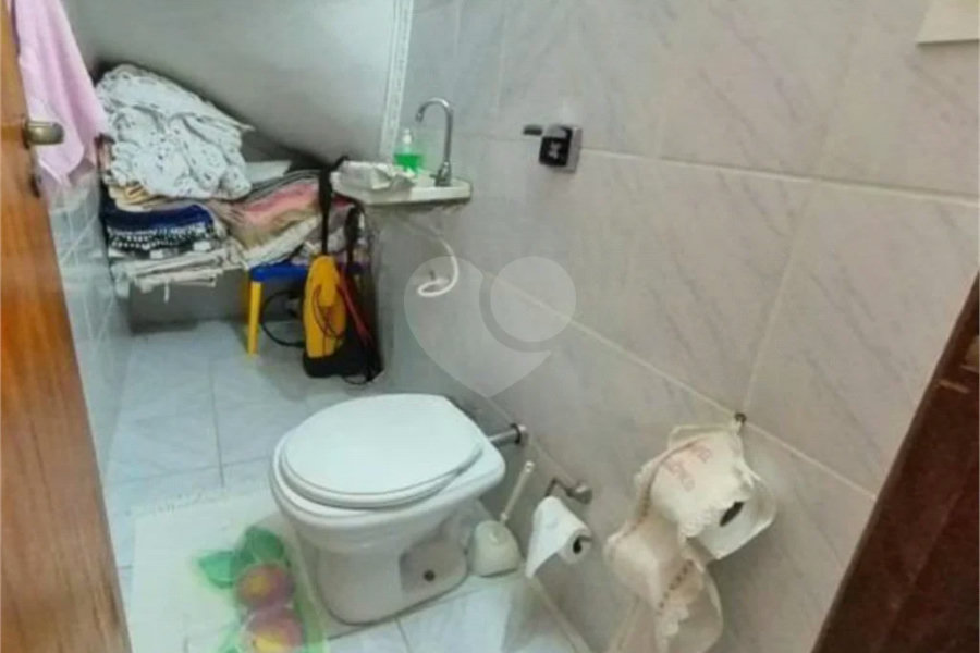 Sobrado à venda com 3 quartos, sendo 2 suítes, em Jardim São Ricardo, São Paulo, SP
