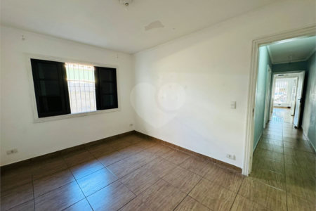 Casa à venda com 2 quartos em Vila Rosália, Guarulhos, SP