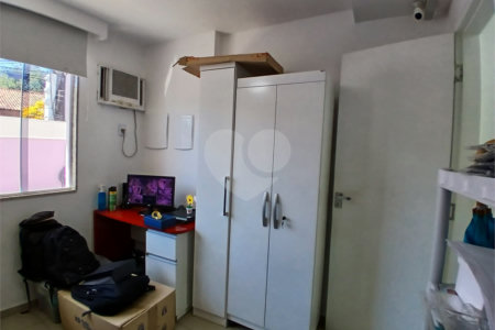 Casa à venda com 4 quartos, sendo 1 suíte, em Campo Grande, Rio de Janeiro, RJ