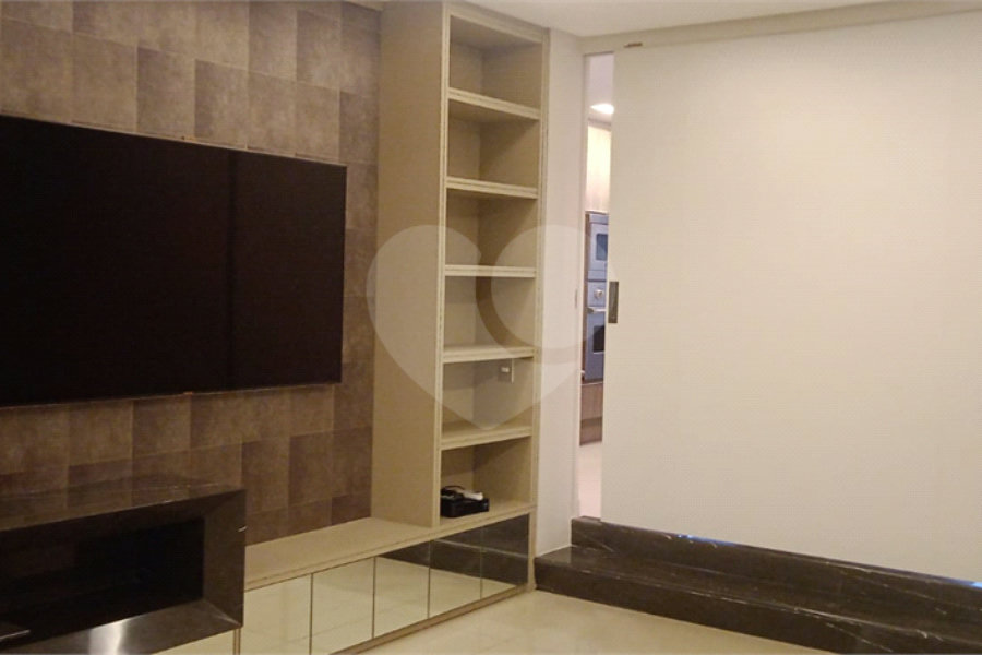 Duplex à venda com 7 quartos, sendo 5 suítes, em Anália Franco, São Paulo, SP