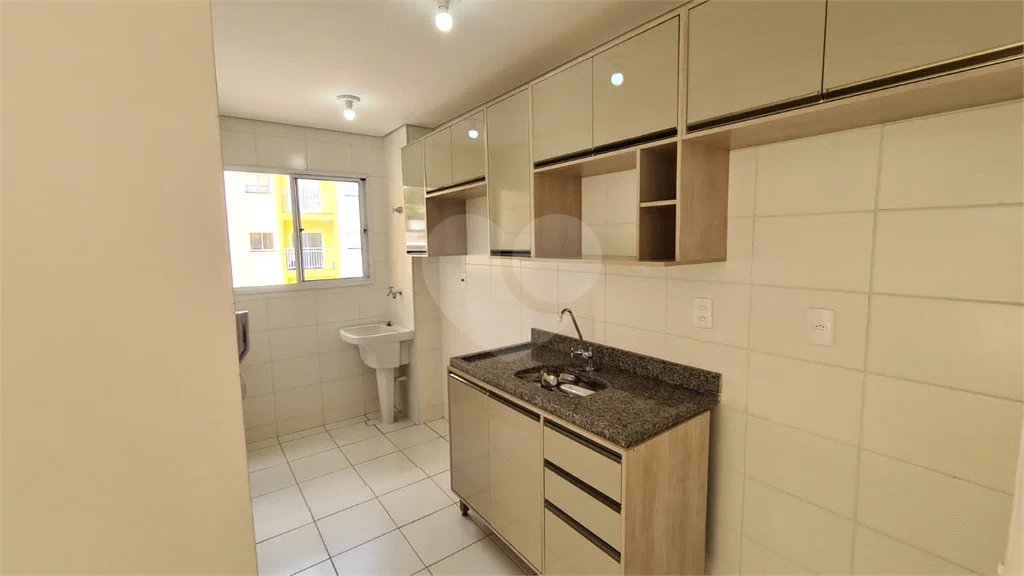 Apartamento à venda com 2 quartos em João XXIII, Vinhedo, SP