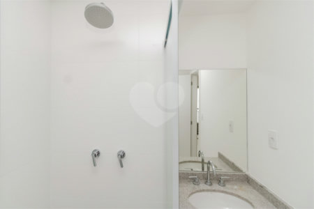 Apartamento à venda com 1 quarto em Moema, São Paulo, SP