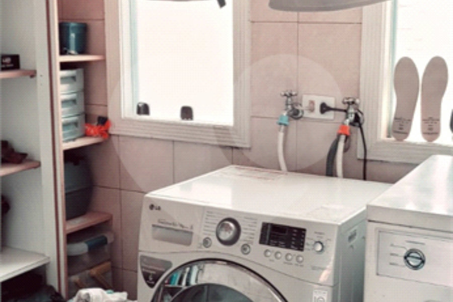 Casa Térrea à venda com 3 quartos, sendo 1 suíte,  em Tremembé, São Paulo, SP