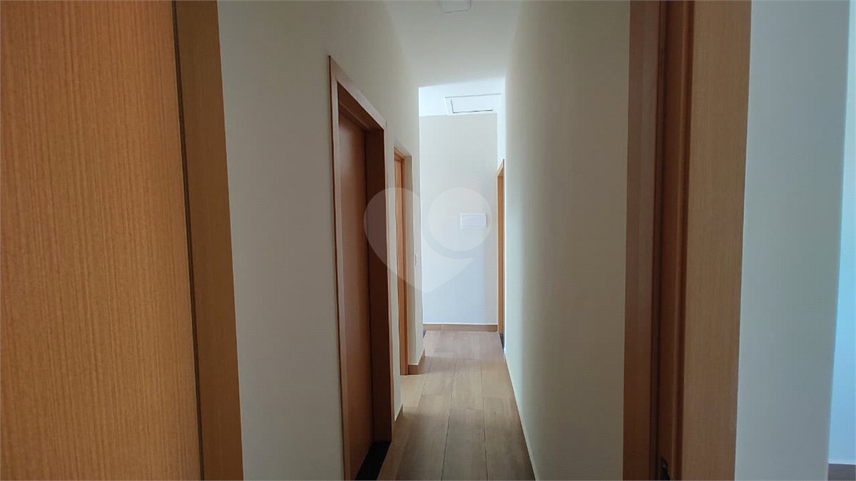 Casa de Vila à venda com 3 quartos, sendo 1 suíte,  em Éden, Sorocaba, SP