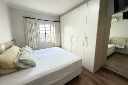 Sobrado à venda com 3 quartos, sendo 2 suítes,  em Água Fria, São Paulo, SP