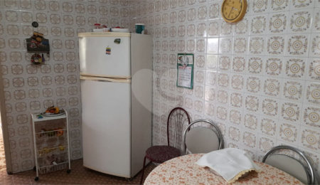 Sobrado à venda com 2 quartos em Tremembé, São Paulo, SP