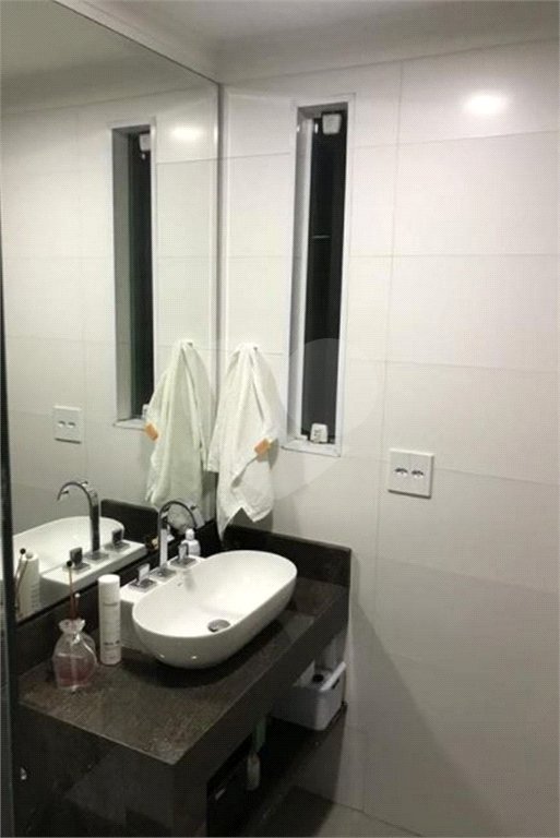 Sobrado à venda com 3 quartos, sendo 2 suítes, em Tremembé, São Paulo, SP