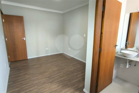 Apartamento à venda com 3 quartos, sendo 1 suíte, em Vila Pires, Santo André, SP