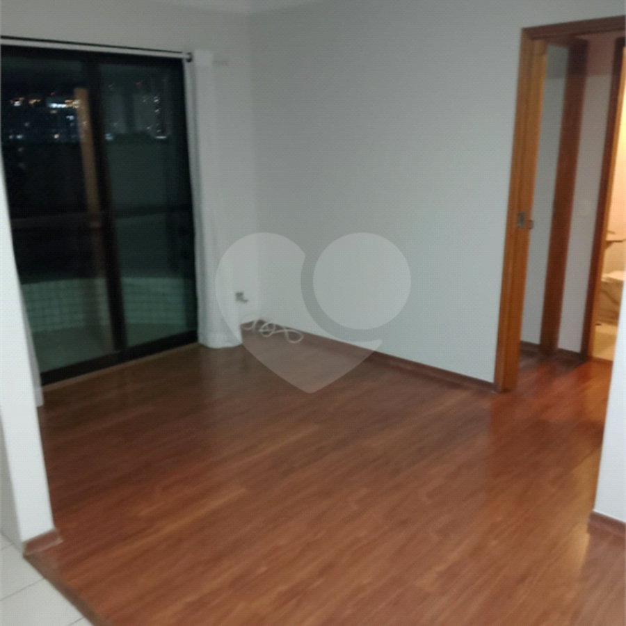 Apartamento à venda com 2 quartos em Tatuapé, São Paulo, SP