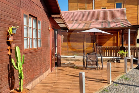 Casa à venda com 3 quartos, sendo 1 suíte, no condomínio Atibaia Campo, Atibaia - SP