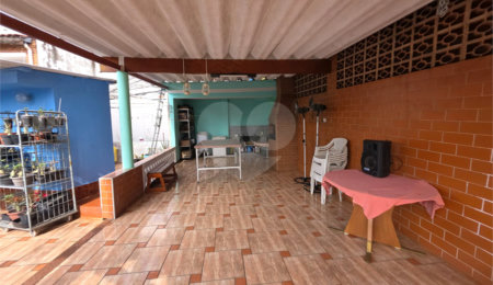 Sobrado à venda com 4 quartos, sendo 2 suítes,  em Vila Nova Cachoeirinha, São Paulo, SP