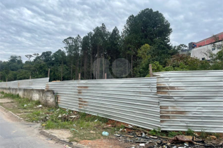 Terreno à venda em Jardim do Rio Cotia, Cotia, SP