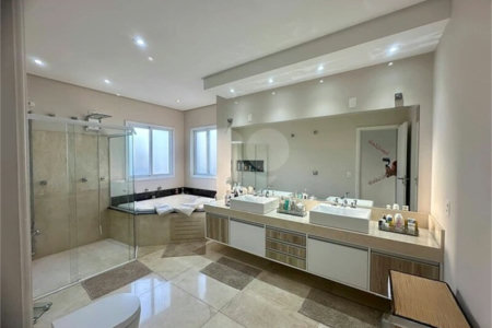 Casa à venda com 5 suítes no condomínio Ibiti Royal Park, Sorocaba - SP