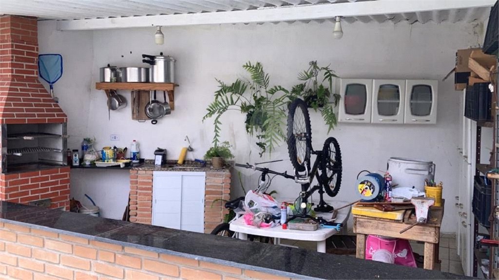 Casa à venda com 3 quartos em Morro do Algodão, Caraguatatuba, SP