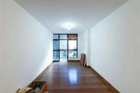 Apartamento à venda com 4 quartos, sendo 2 suítes, em Leblon, Rio de Janeiro, RJ