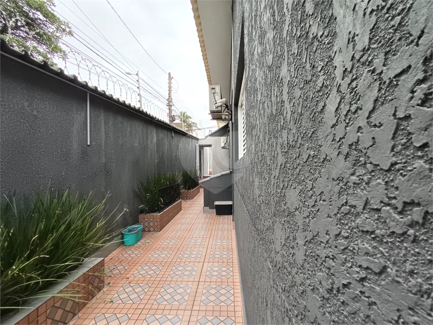 Casa à venda com 3 quartos, sendo 1 suíte,  em Jardim Santa Rosália, Sorocaba, SP