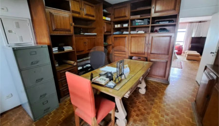 Apartamento à venda com 4 quartos, sendo 1 suíte,  em Vila Clementino, São Paulo, SP