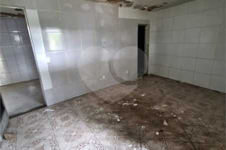 Casa à venda com 5 quartos em Santíssimo, Rio de Janeiro, RJ