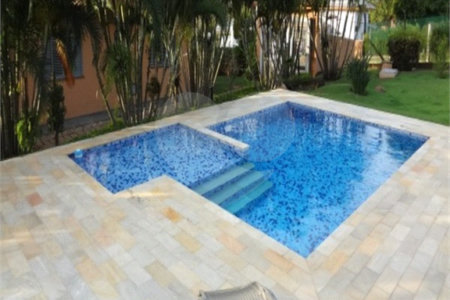 Casa à venda com 4 quartos, sendo 2 suítes,  no condomínio Acmti - Colinas do Mosteiro, Terras de Itaici e Recanto dos Pássaros, Indaiatuba - SP