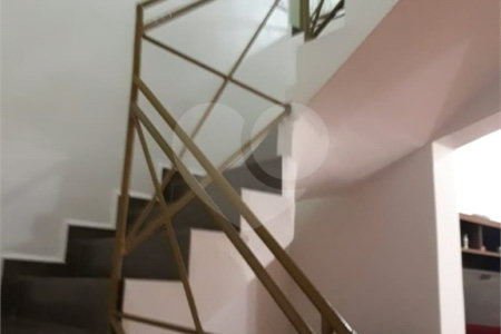 Casa à venda com 3 quartos, sendo 1 suíte, em Vila Suissa, Mogi das Cruzes, SP